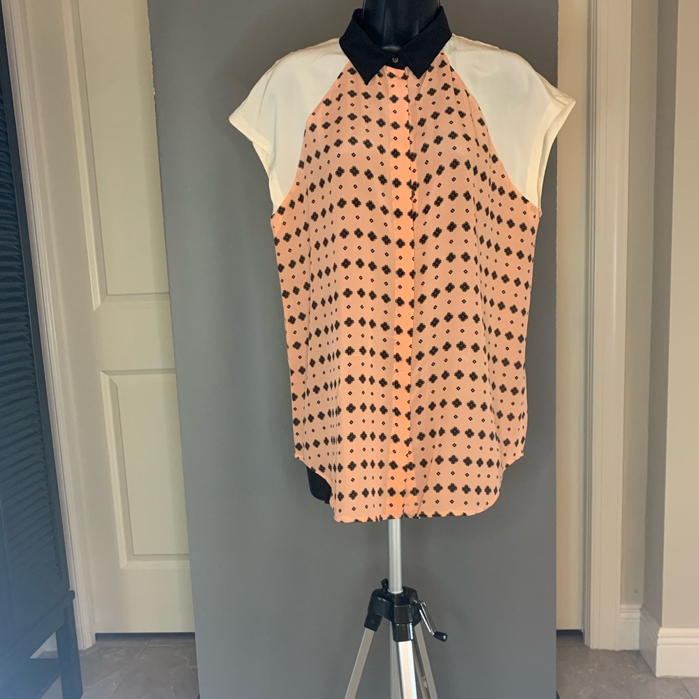 Geometric Print Blouse
